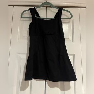 LULULEMON size 8 black tank top